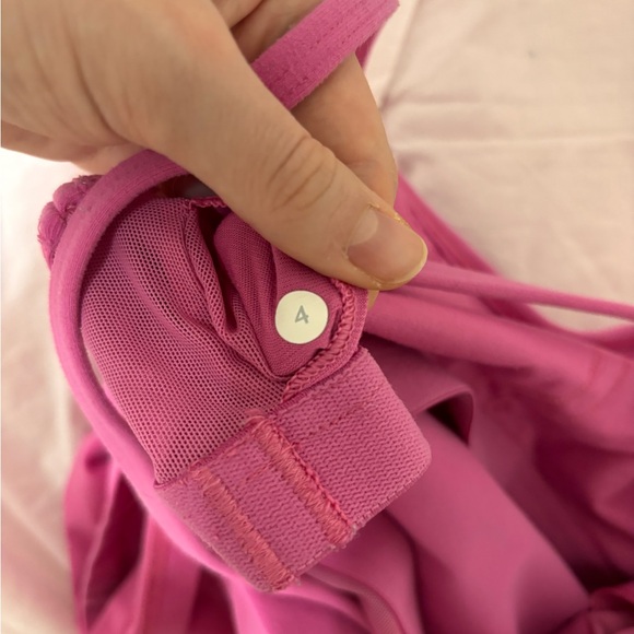Lululemon tank top - Picture 3 of 3